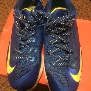 Lebron James Sneakers (USED)